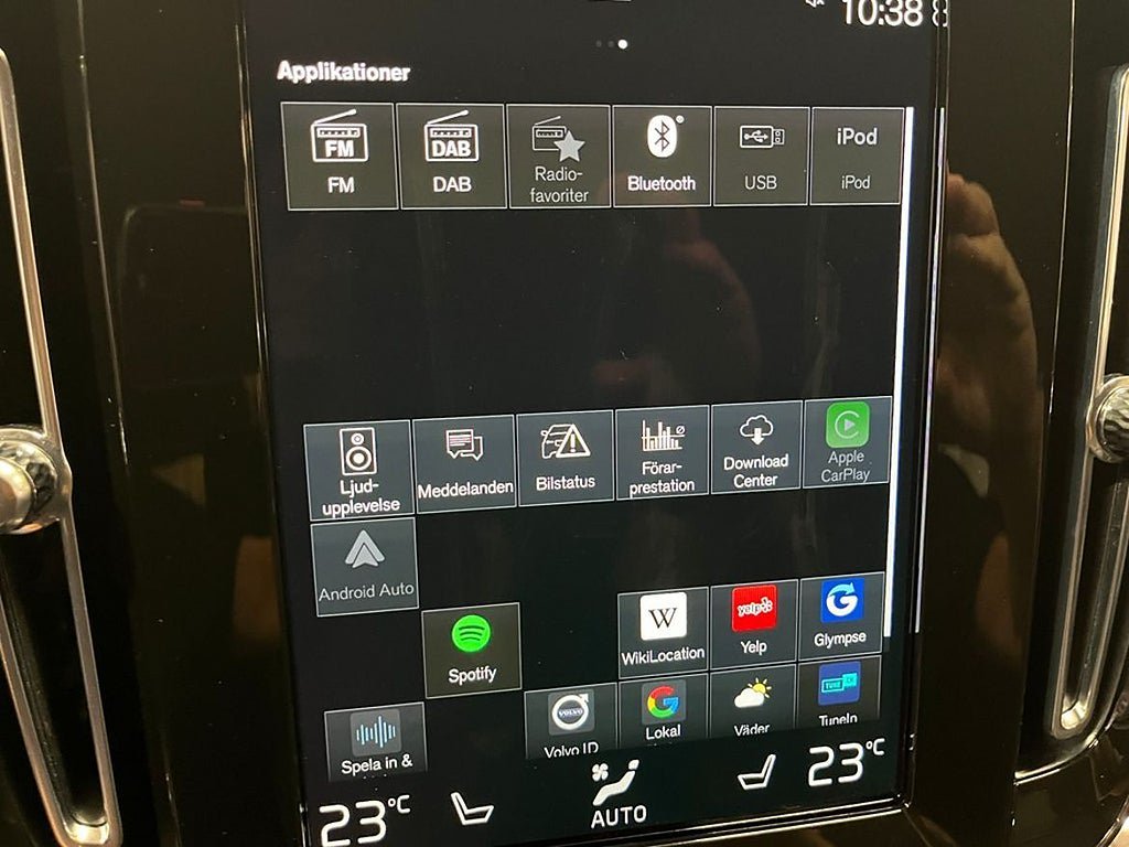 Vehicle Image 22