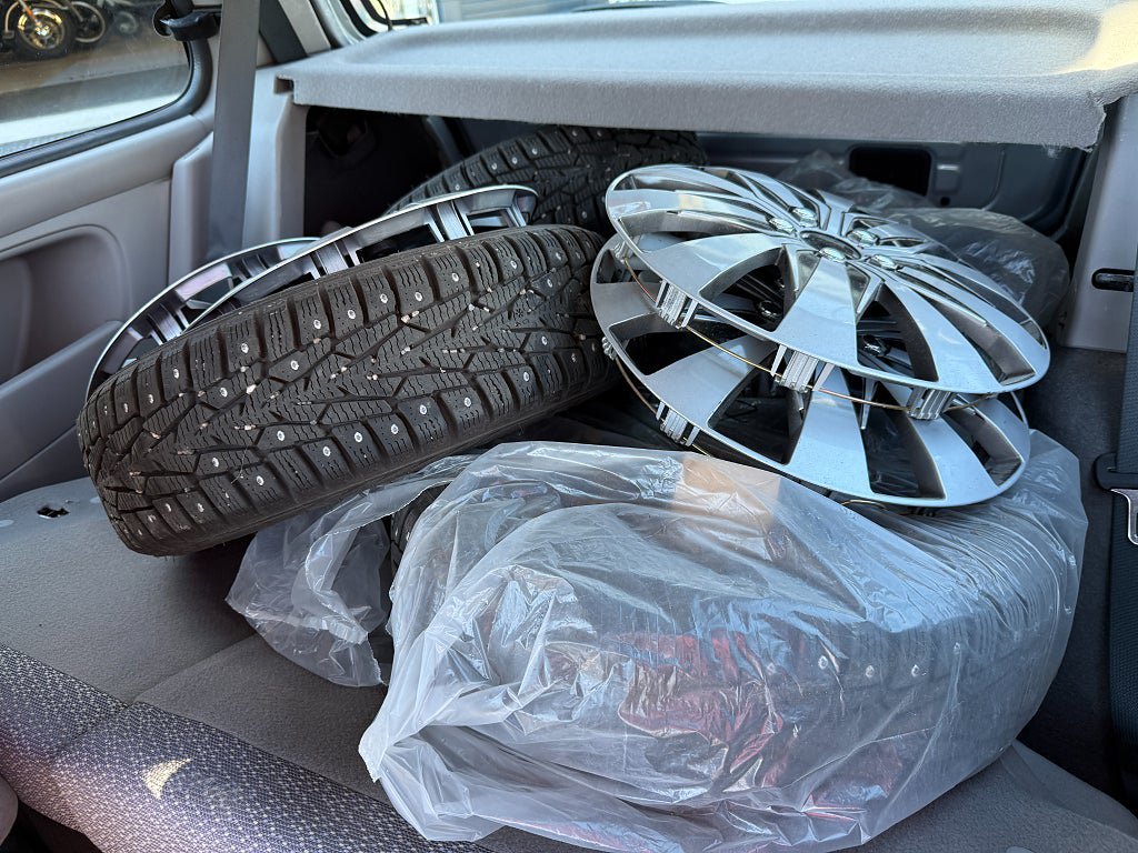 Vehicle Image 10