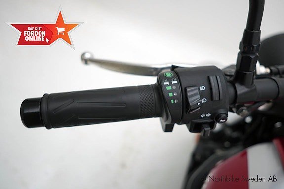Vehicle Image 21