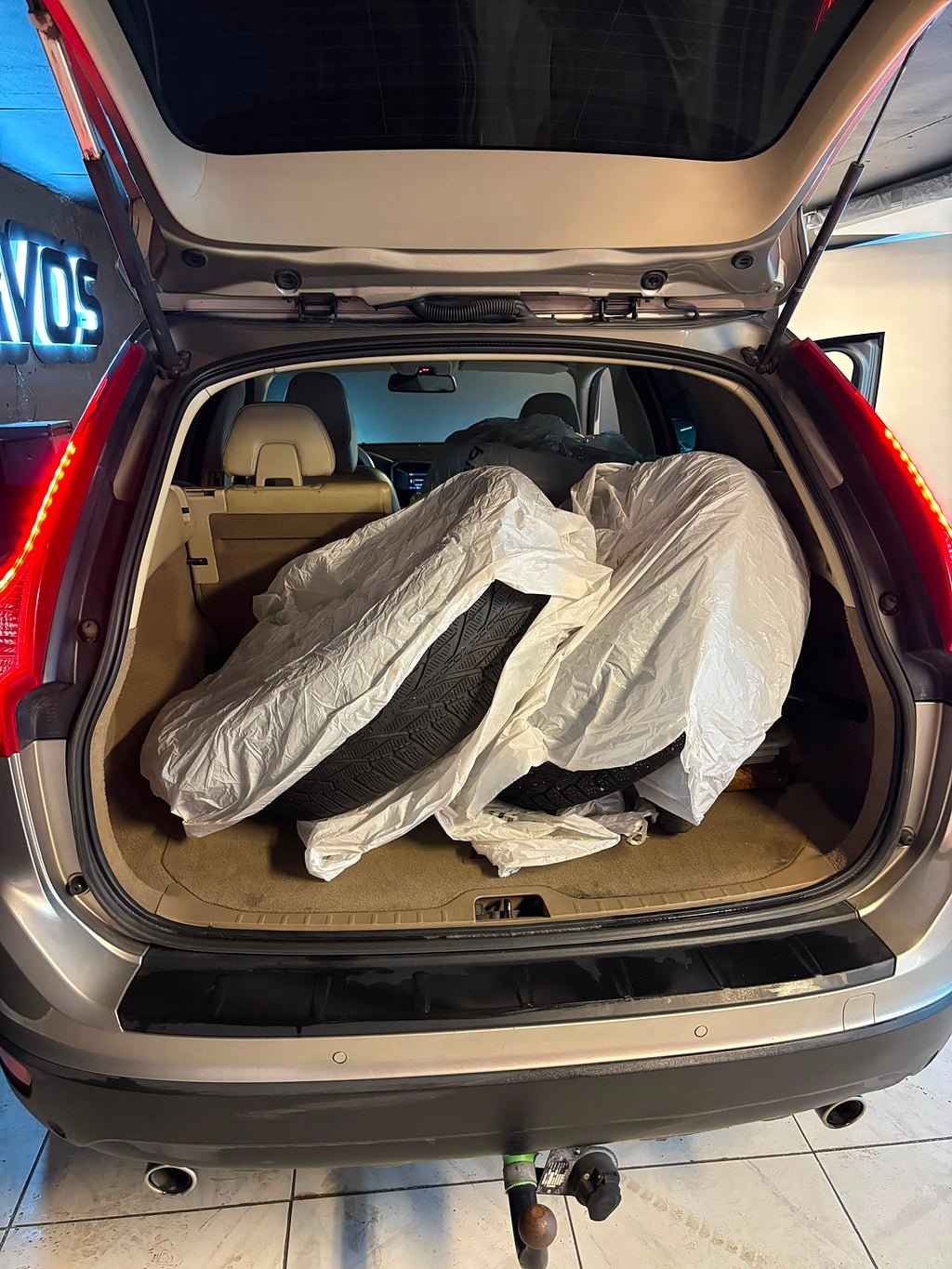 Vehicle Image 11