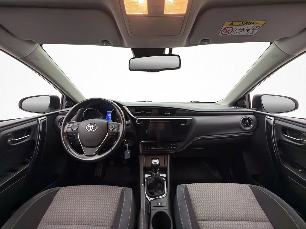 Vehicle Image 15