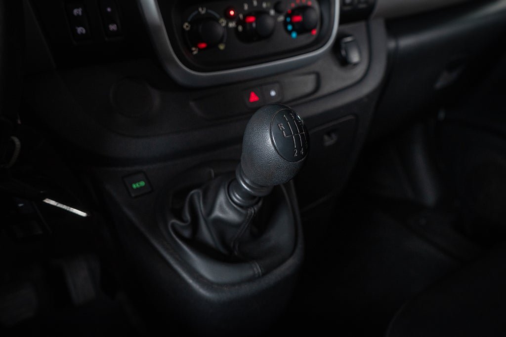 Vehicle Image 28