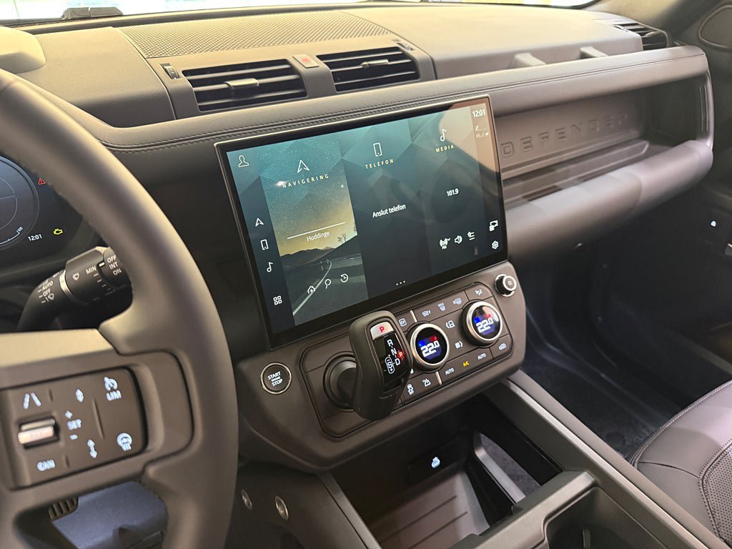 Vehicle Image 15