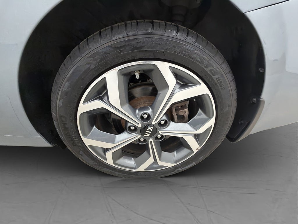 Vehicle Image 31
