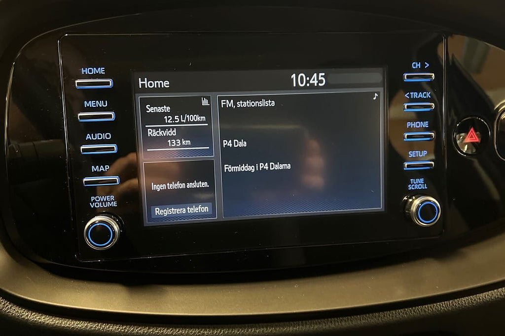 Vehicle Image 15