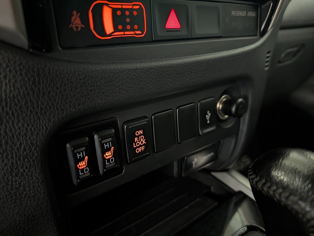 Vehicle Image 18