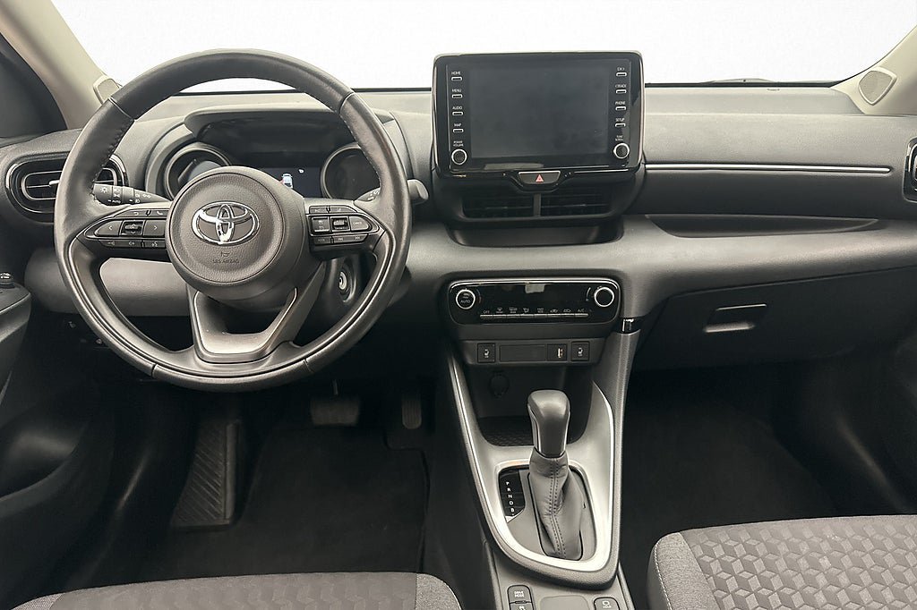 Vehicle Image 9