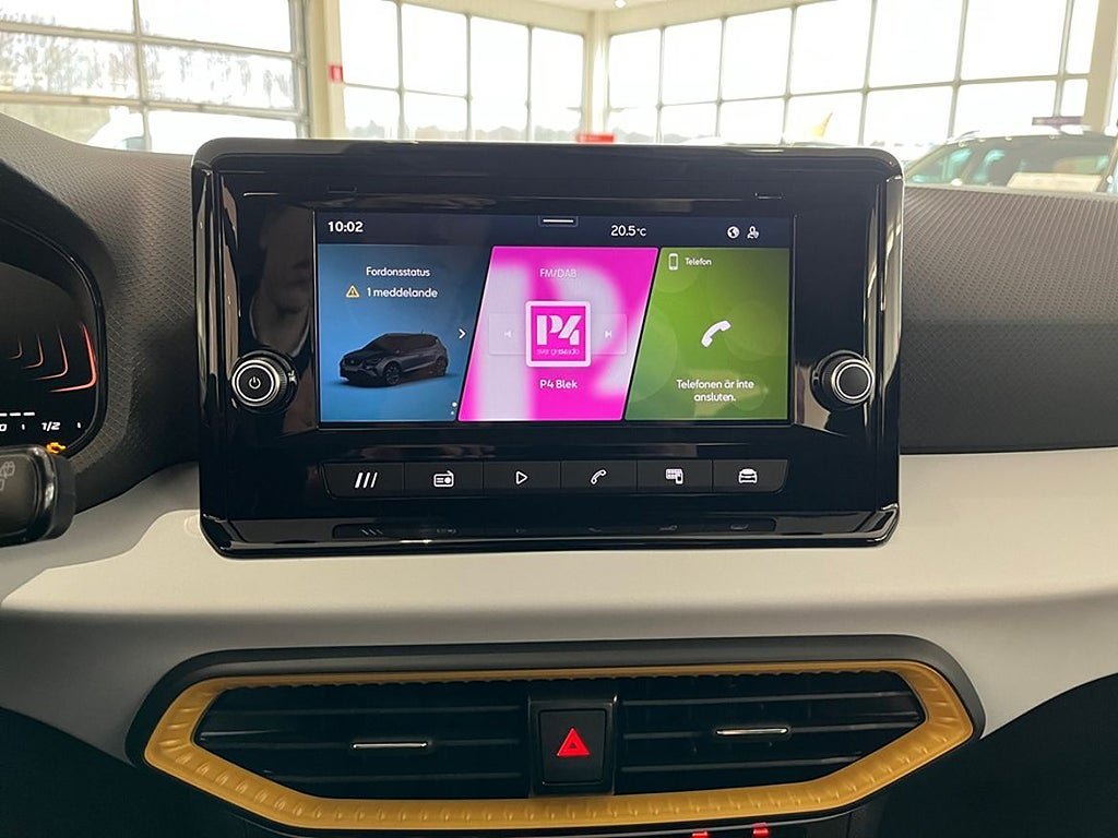 Vehicle Image 15