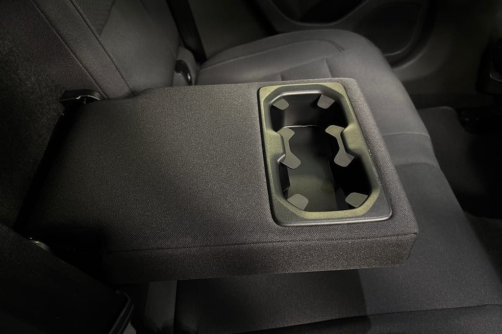 Vehicle Image 16