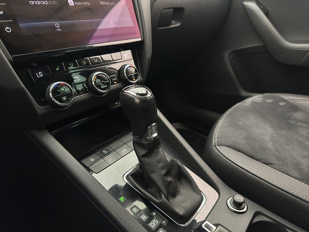 Vehicle Image 27