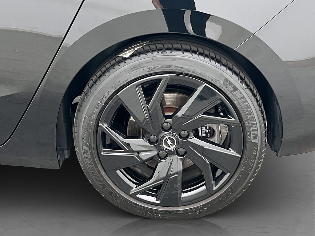 Vehicle Image 31