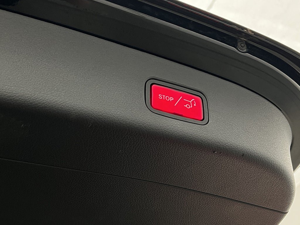 Vehicle Image 27