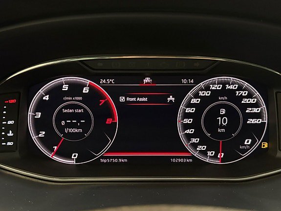 Vehicle Image 12
