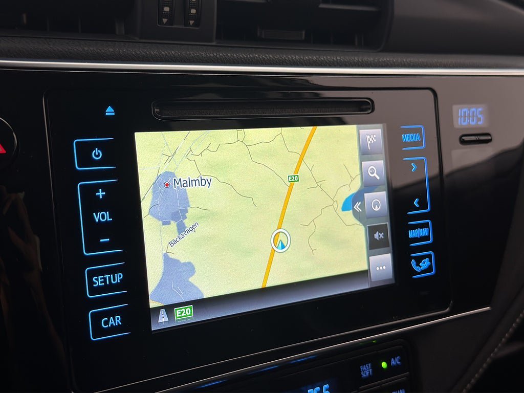 Vehicle Image 22