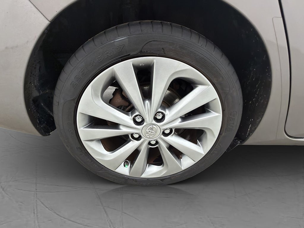 Vehicle Image 31