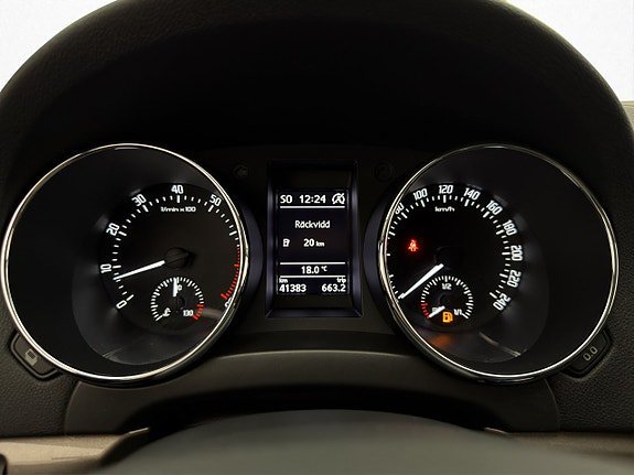 Vehicle Image 17