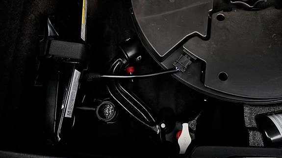 Vehicle Image 10