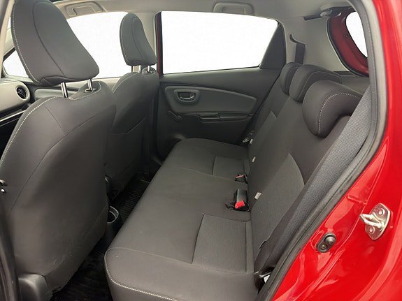 Vehicle Image 22