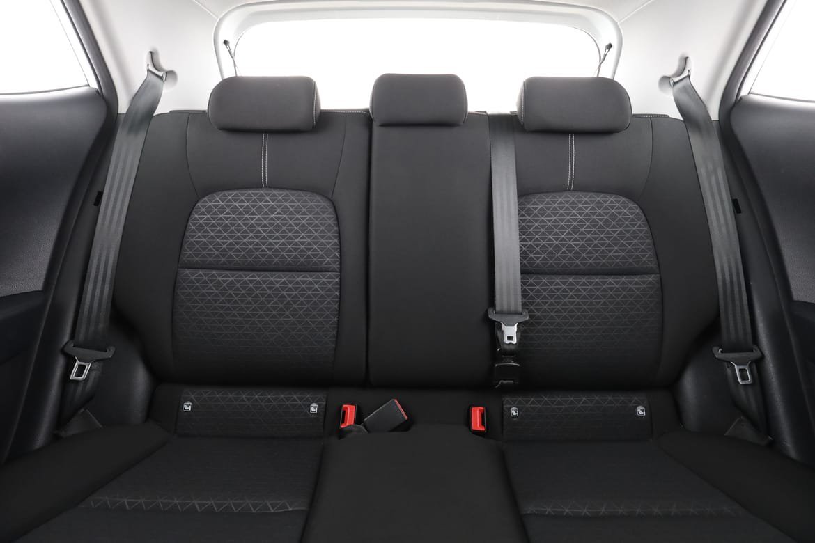 Vehicle Image 16