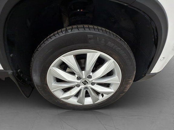 Vehicle Image 26