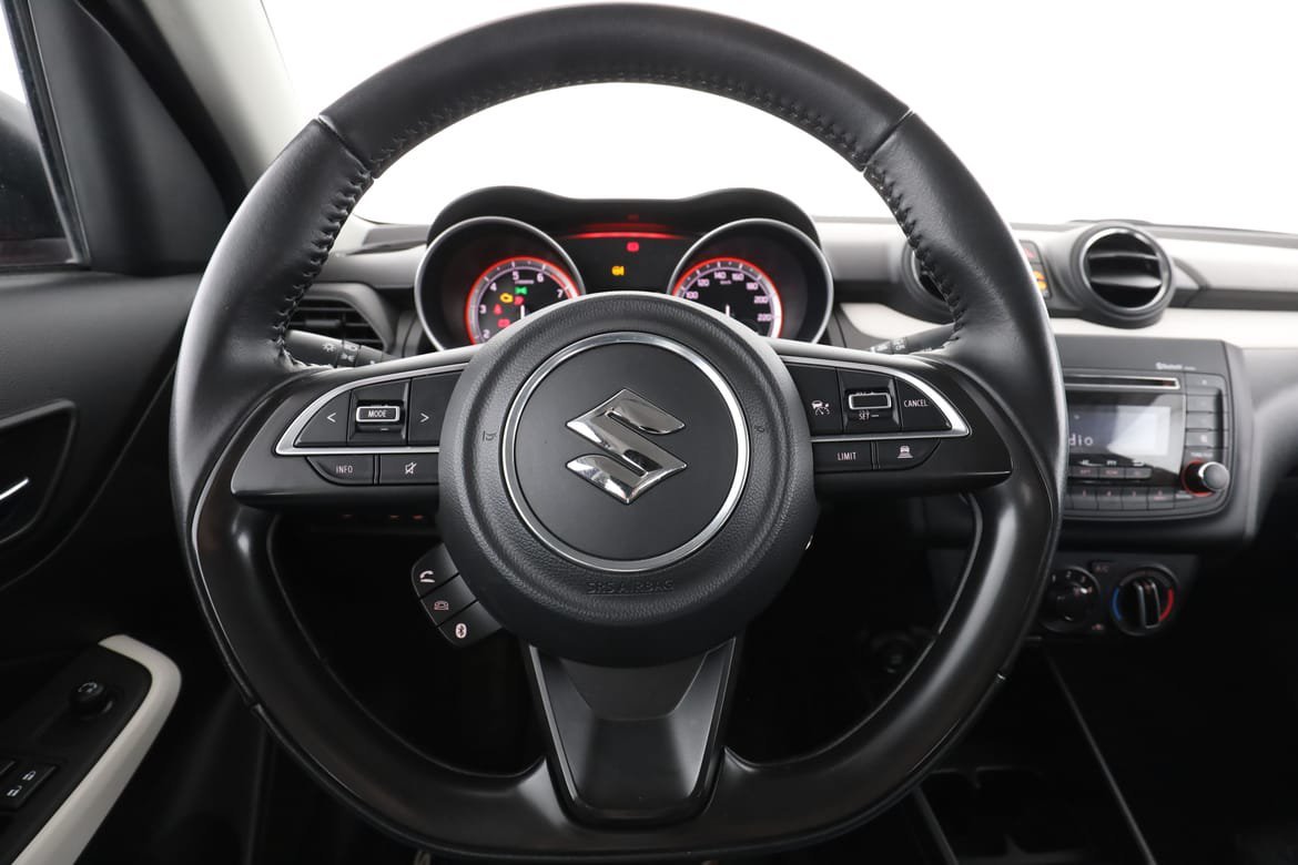 Vehicle Image 19