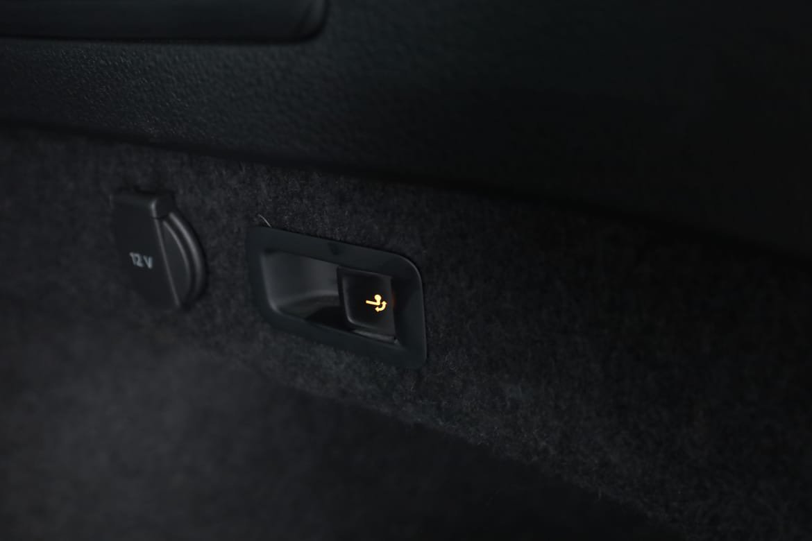 Vehicle Image 41