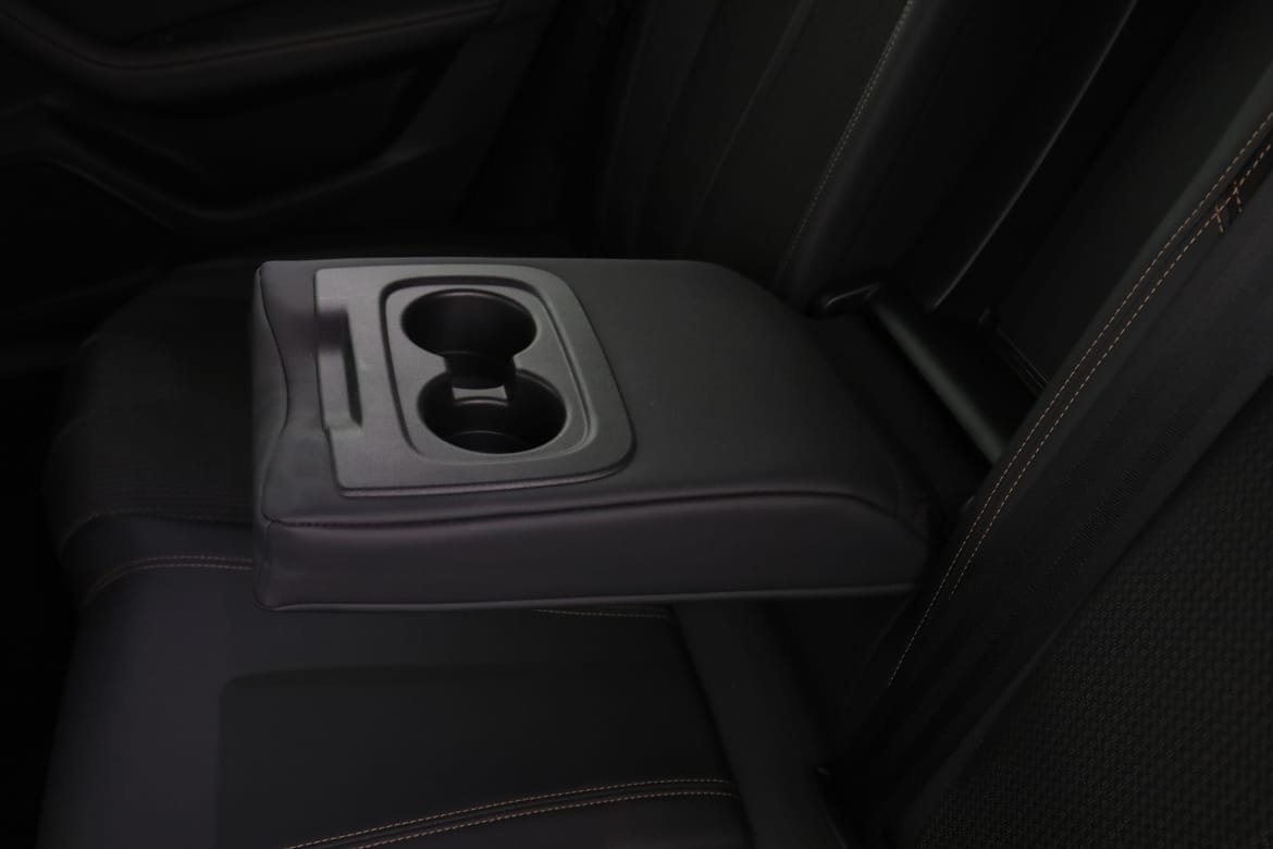 Vehicle Image 43