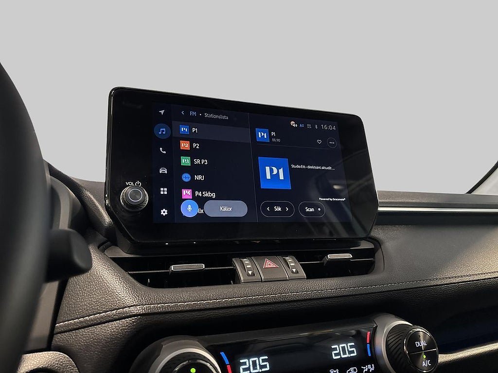 Vehicle Image 15