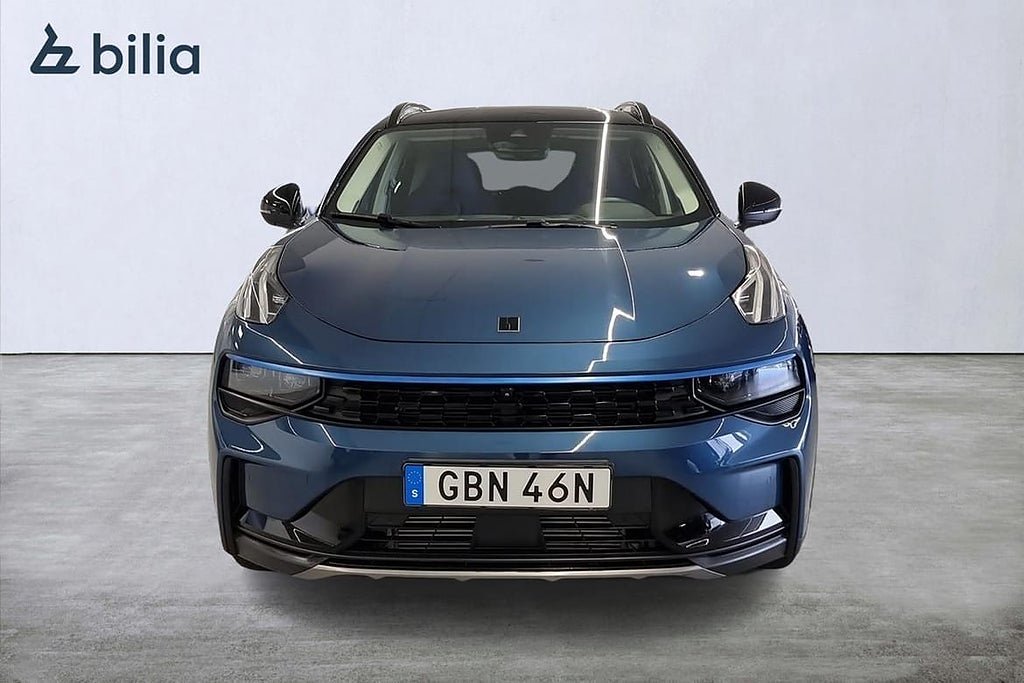 Vehicle Image 6