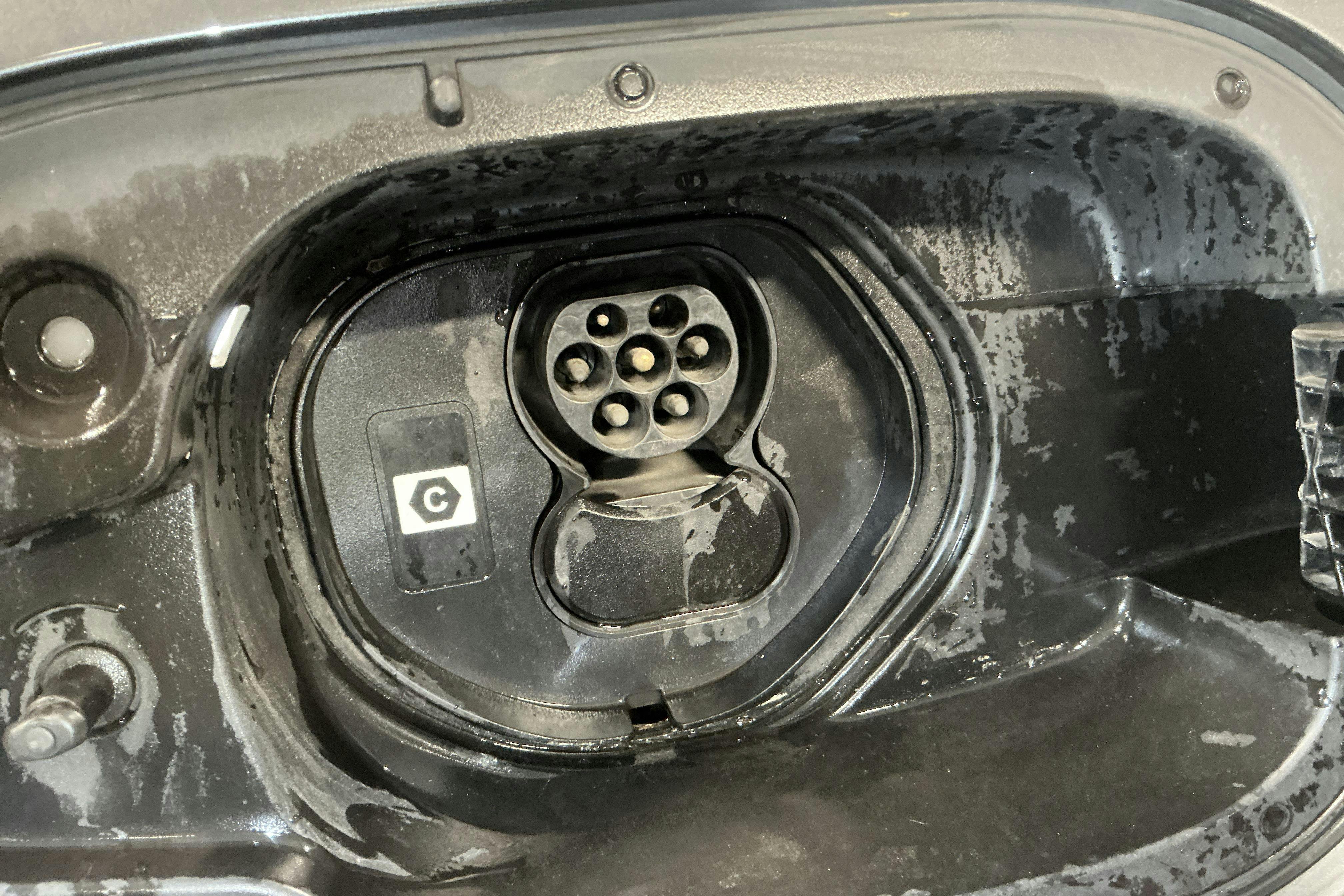 Vehicle Image 14