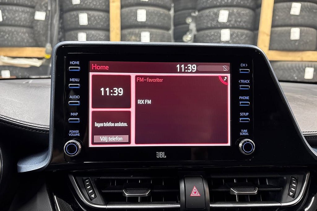Vehicle Image 14