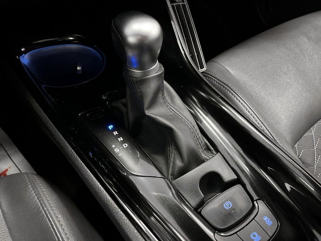 Vehicle Image 18