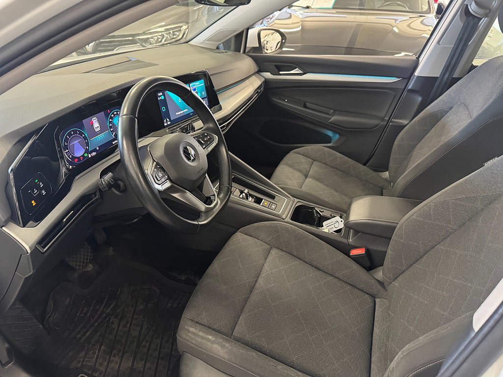 Vehicle Image 19