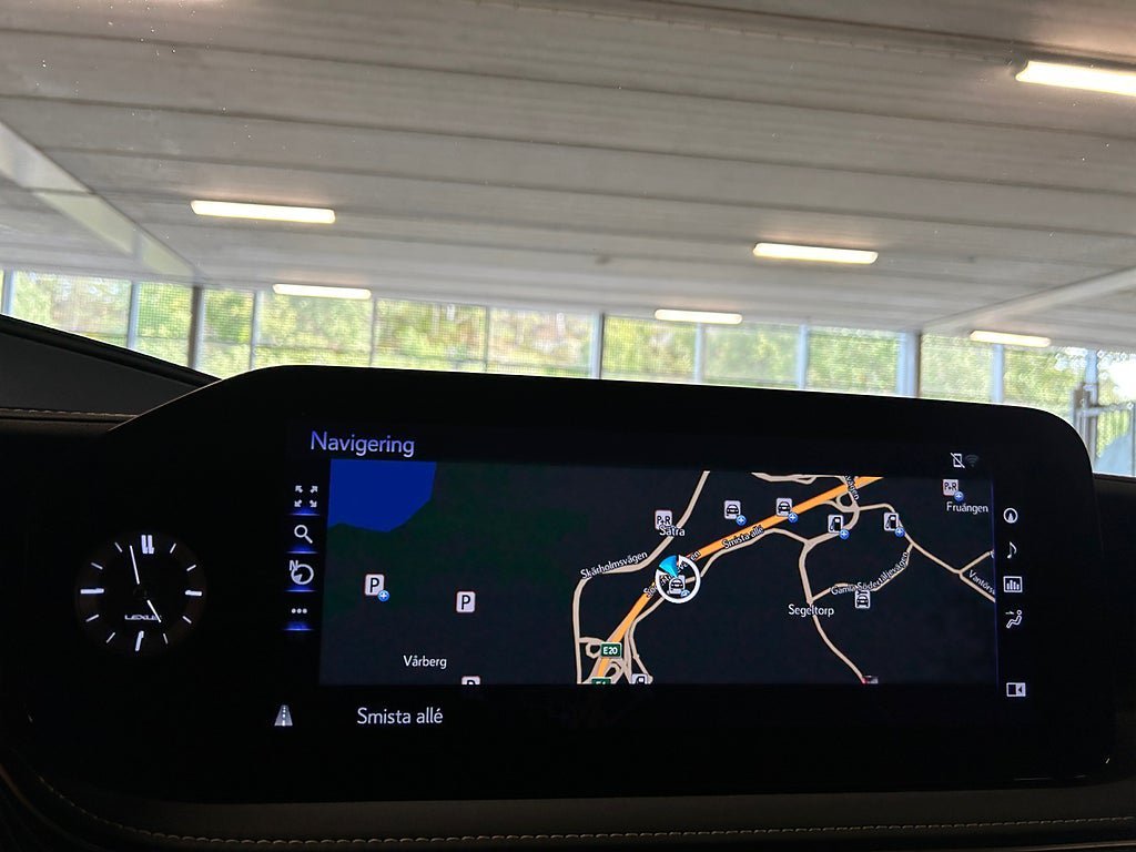 Vehicle Image 18