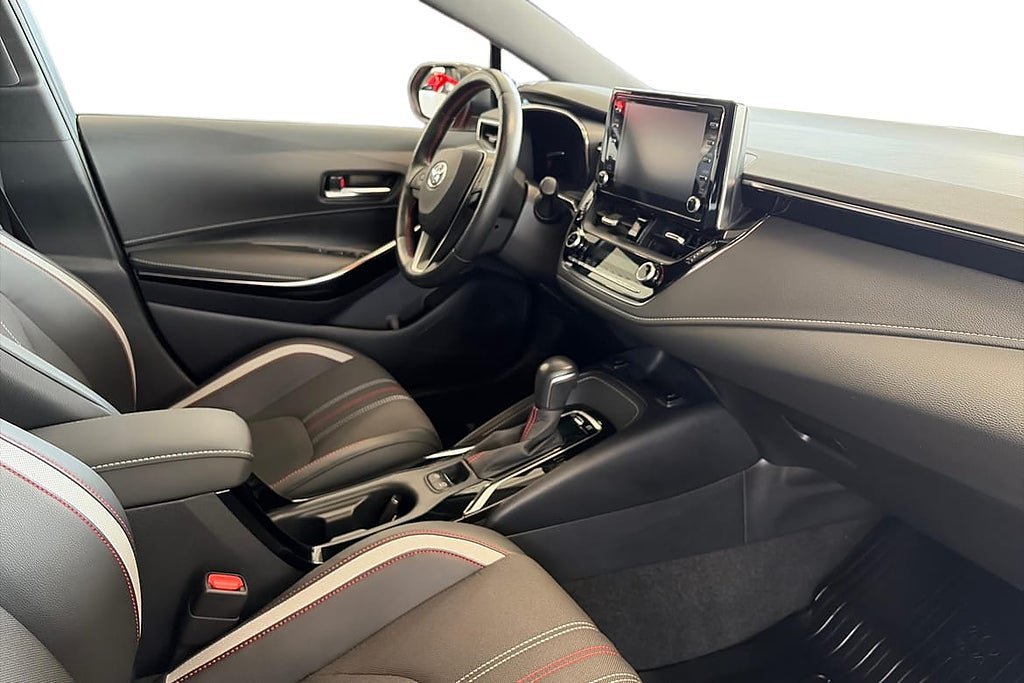 Vehicle Image 7