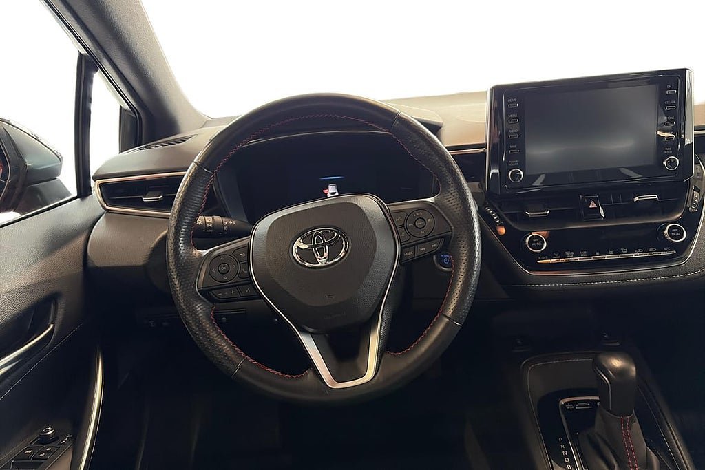 Vehicle Image 9