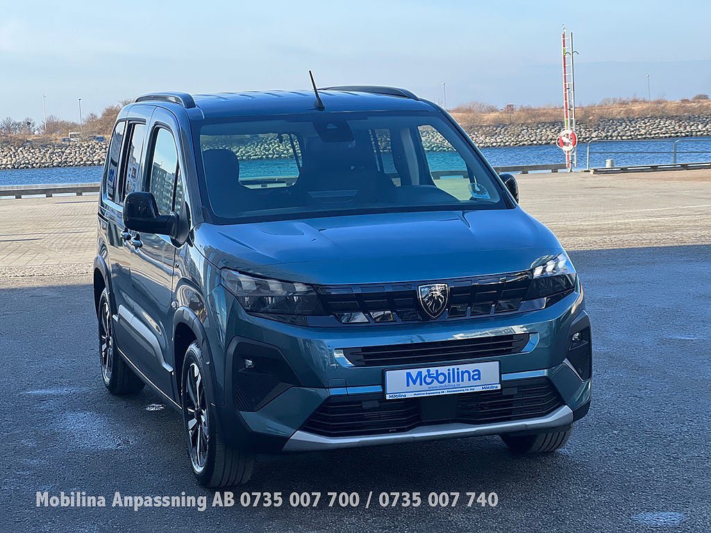 Vehicle Image 27