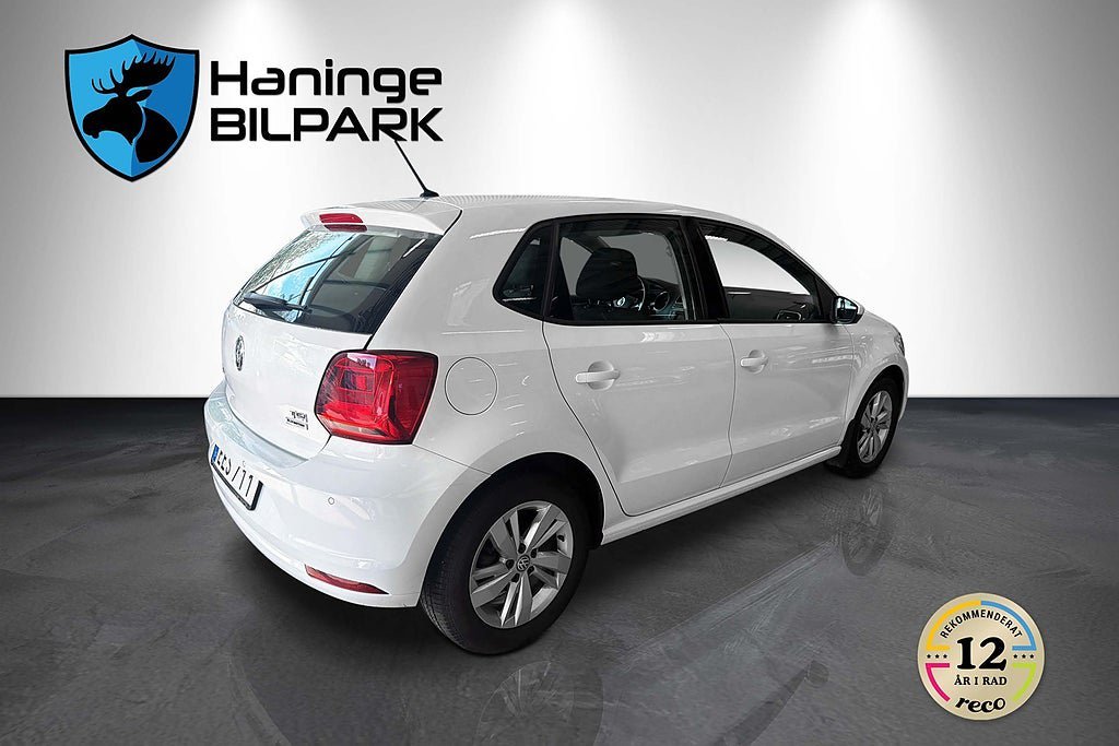 Vehicle Image 6
