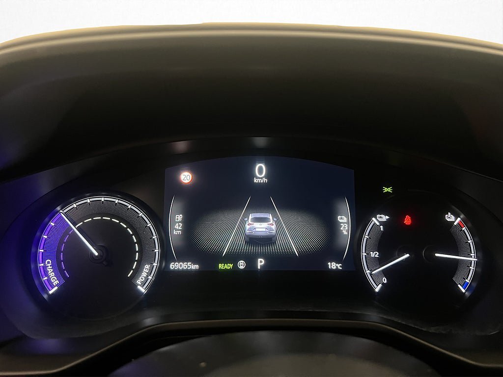 Vehicle Image 14