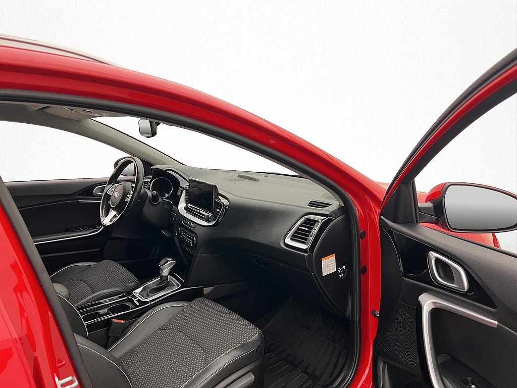 Vehicle Image 18