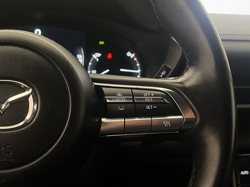 Vehicle Image 27