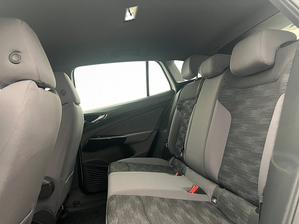 Vehicle Image 31