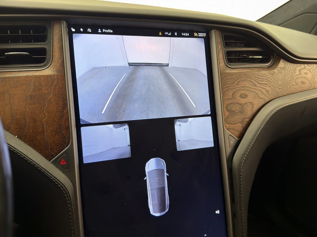 Vehicle Image 21