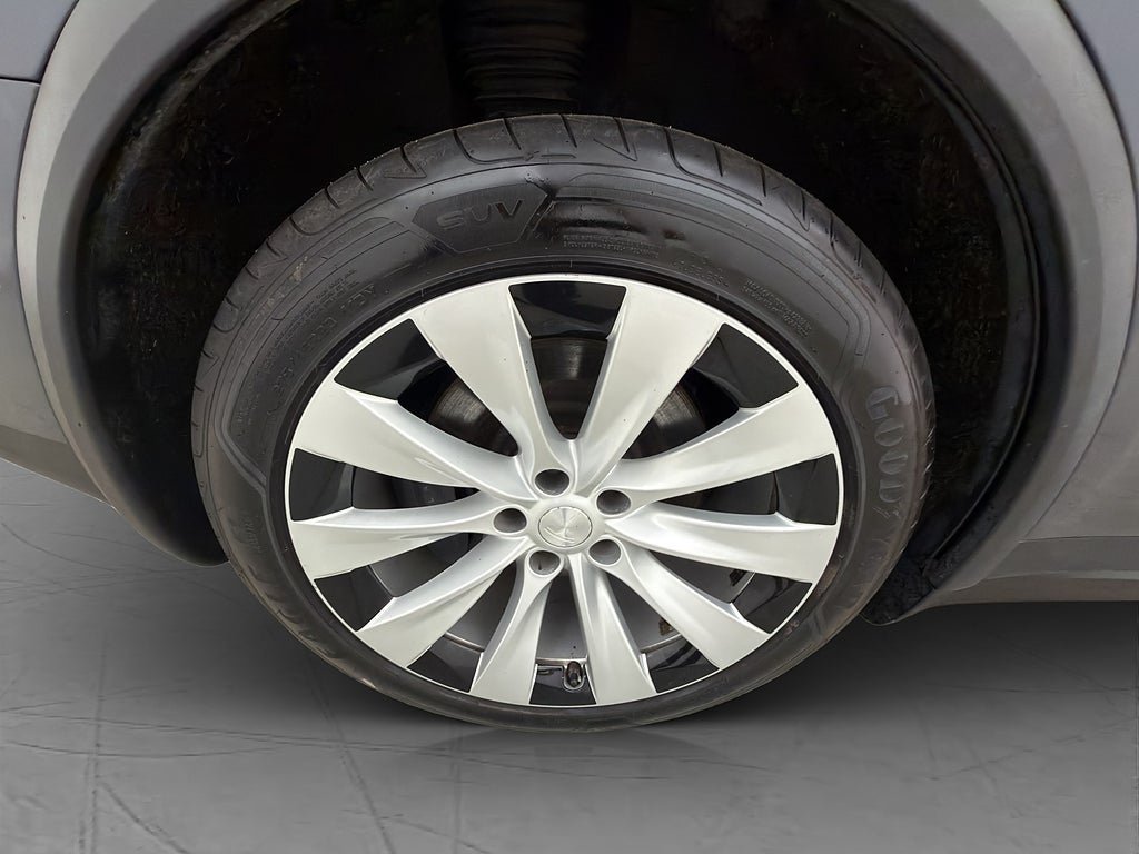 Vehicle Image 36