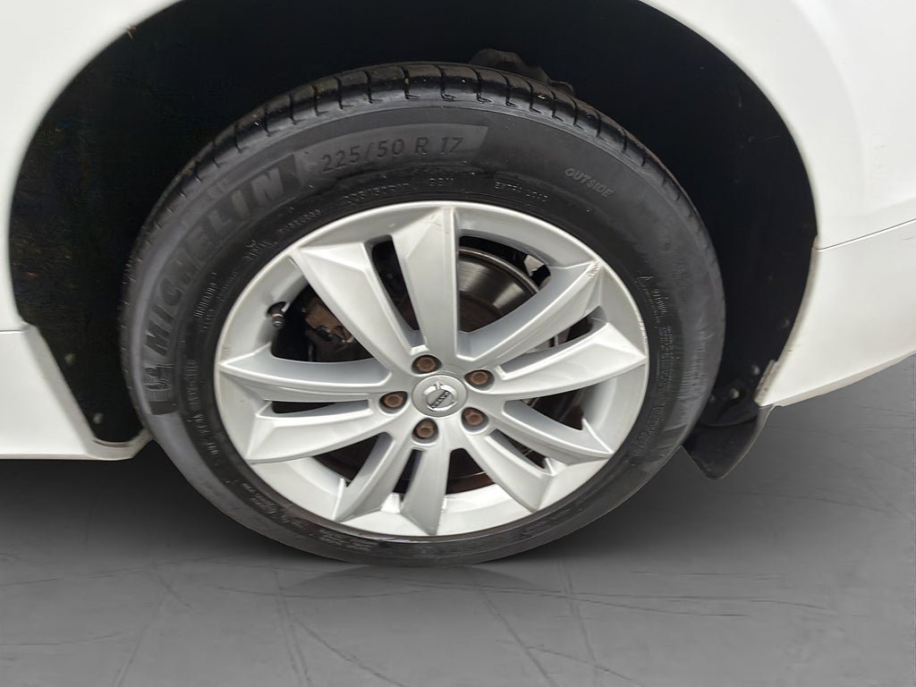 Vehicle Image 36