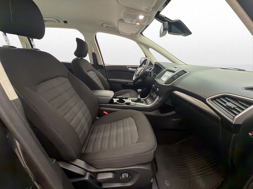 Vehicle Image 22