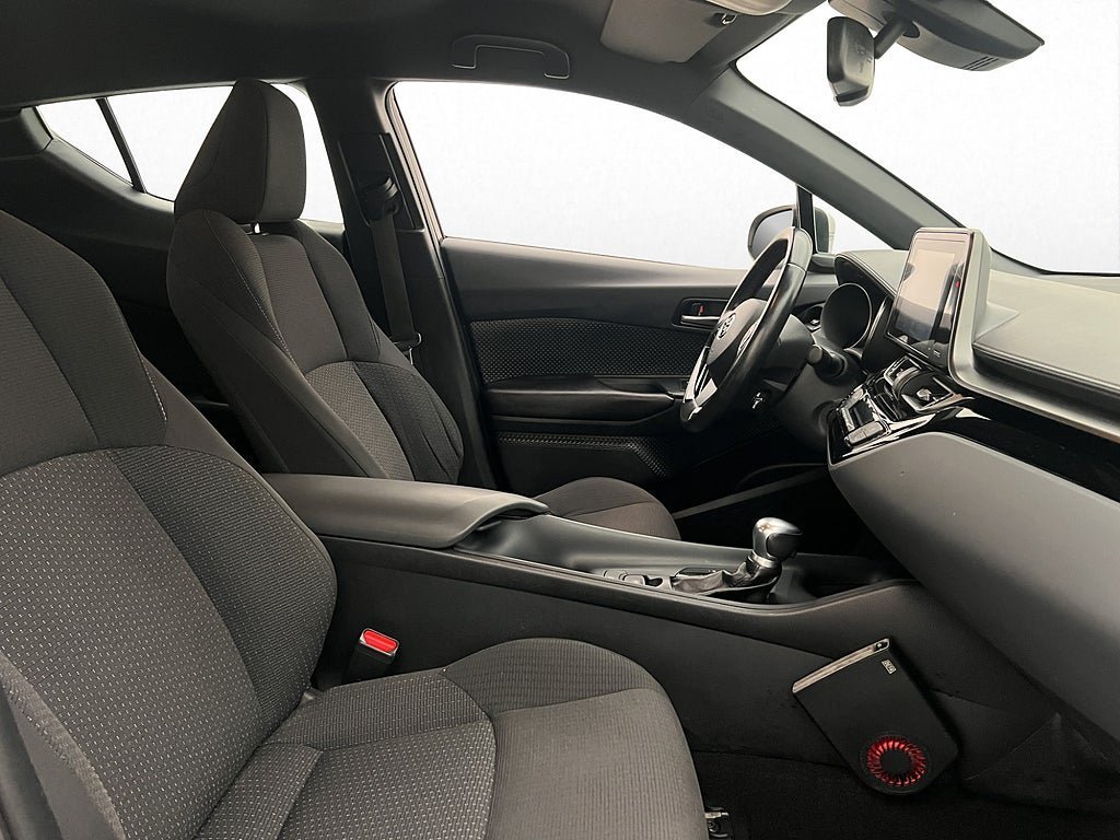 Vehicle Image 19