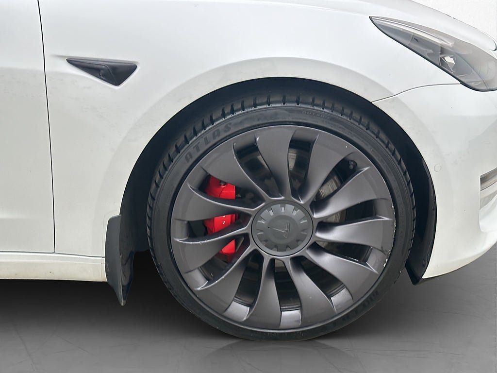 Vehicle Image 33