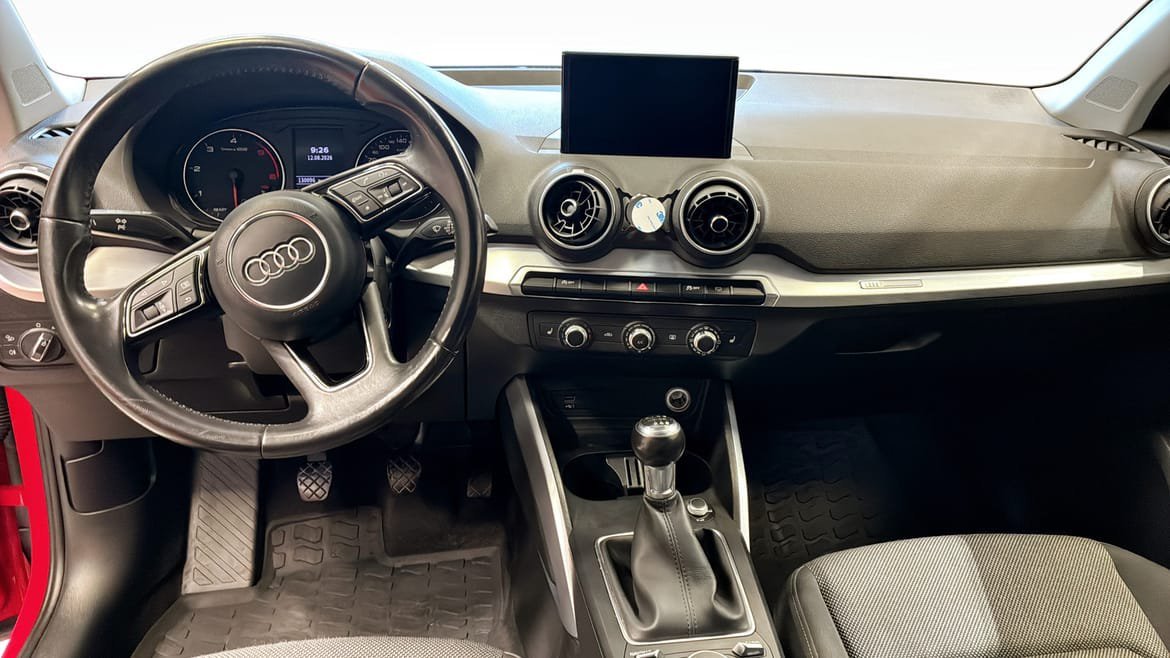 Vehicle Image 10