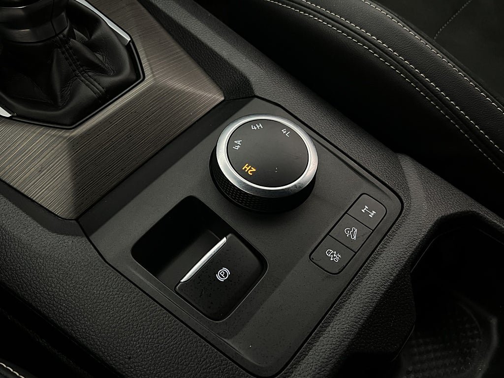 Vehicle Image 28